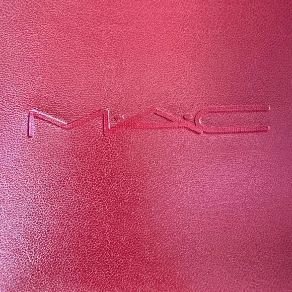 MAC Mini Makeup Set with Cosmetic Bag, NEW! - Picture 12 of 14